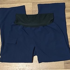 NWOT"Ave"Women Yoga Scrub Pants